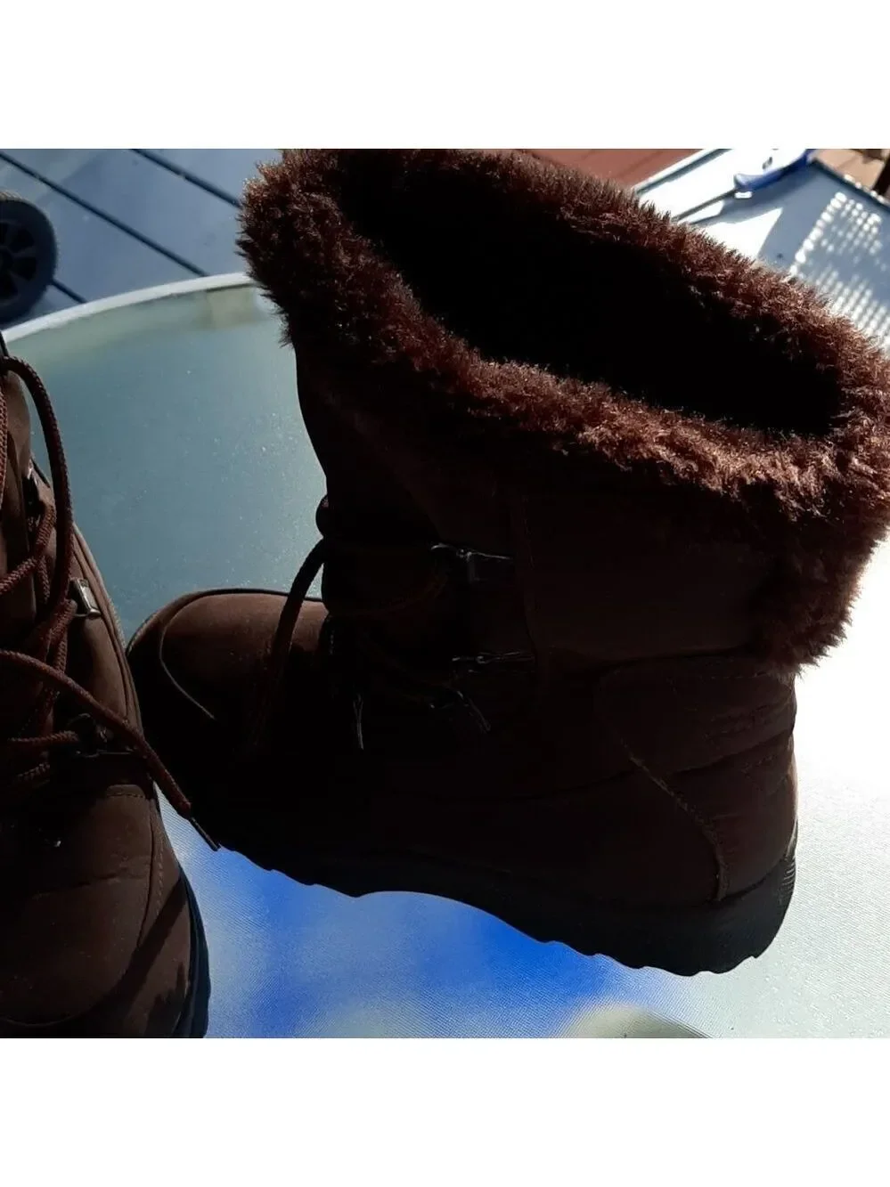 Wanderlust  boots with shoelace